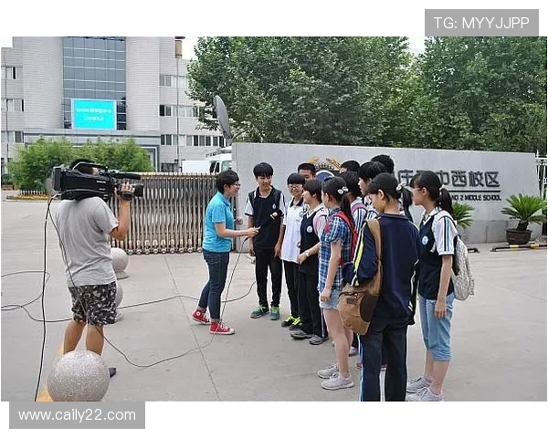 亳州电视台直播现场直击:镜头内外精彩同步呈现 亳州电视台直播现场直击:镜头内外精彩同步呈现